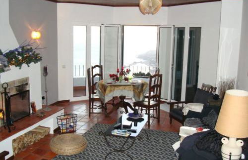 Apartamento Charmoso no Funchal, com grande Jardim e Vista Esplêndida - Foto 6