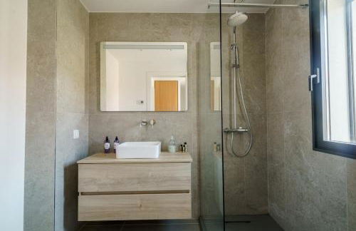 Bright & Stylish Retreat by the Sea Near Ericeira - Foto 5