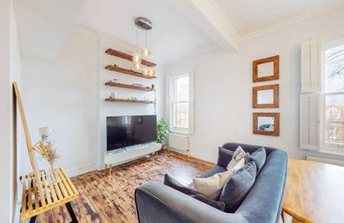 Modern 1BD flat in Clapham Old Town - Foto 1
