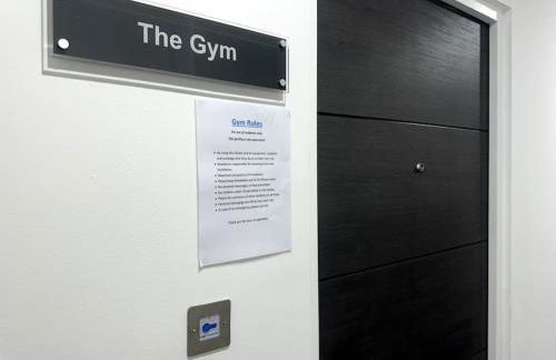 Luxury Oaks Suite, Free private parking, 2 Bed 2 Bathroom Apartment, Central Solihull - Foto 19