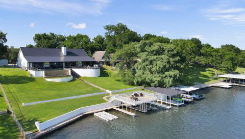 River Oaks Luxury Lakeshore Concierge Services Available - Foto 2