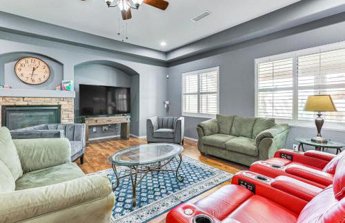 Backyard Oasis with Fire Pit Laveen Village Retreat - Foto 3