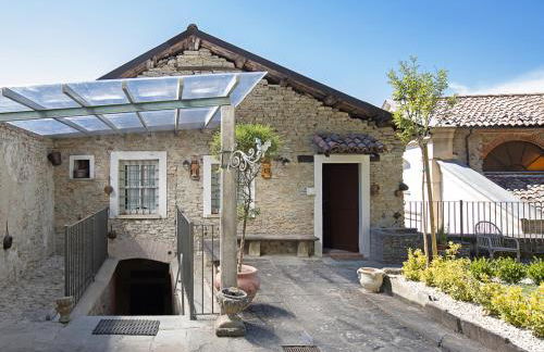 Casa Cecilia - Photo 1