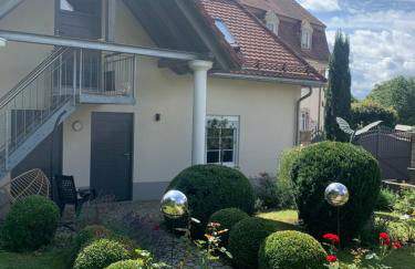 Bezaubernde Ferienwohnung mit Rosengarten - Foto 18