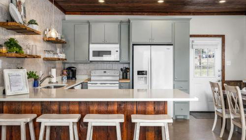 River Access Pet Friendly Fishing Sleeps 4 - Foto 2