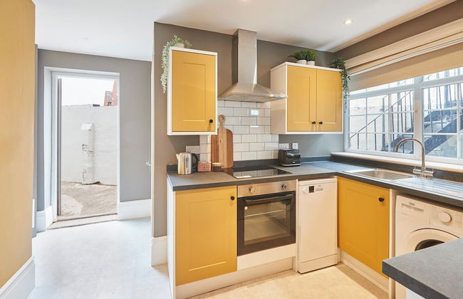 Host Stay Northville Arrifana - Photo 7