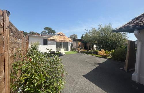 Maisonnette climatisée avec piscine et plage à 6mn - Foto 14