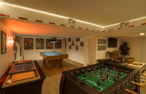 Hot Tub, Game Room and Fire Pit Canton Log Cabin - Foto 3