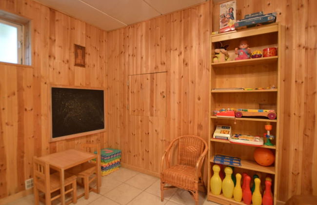 Holiday Home in Robertville Near Lake & Sauna - Foto 14