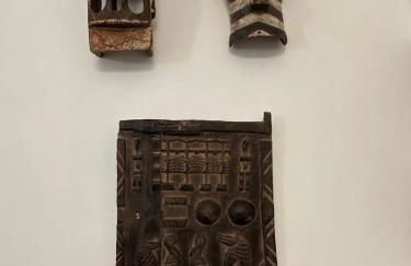 Stylish & Cozy 1BR Steps from Royal Palace | By Airnest - Photo 33