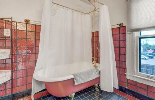 Tiger Lair Walk to CC Historic Downtown COS 4BR - Foto 25