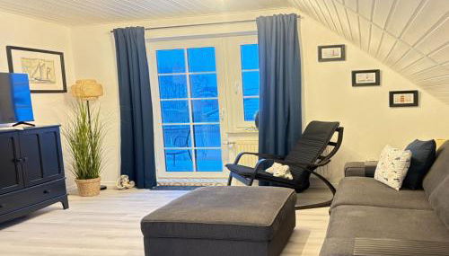 Nessmersiel, Ferienwohnung mit Balkon in Deichnähe, Wallbox, renoviert - Foto 2