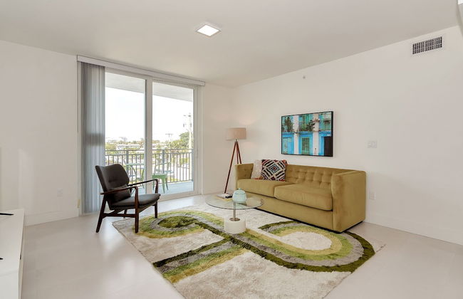 Roami at Grove 27 - Photo 118