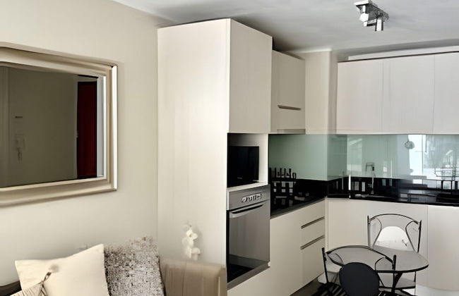 Edificio Céntrico y a pasos del Metro - Photo 12