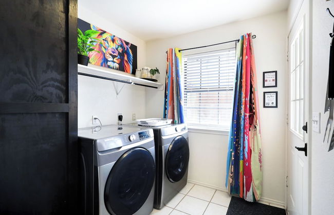 Graffiti and Glam Wonderland - Foto 25