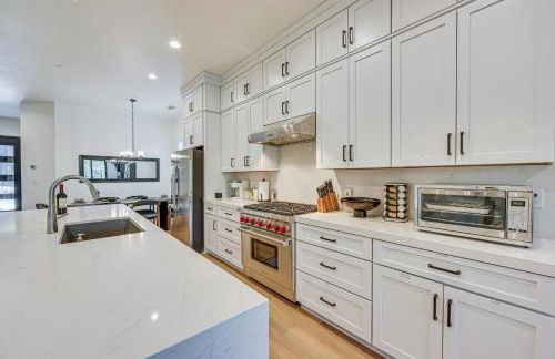 Flagstaff Group Getaway with Game Room and Deck - Photo 8