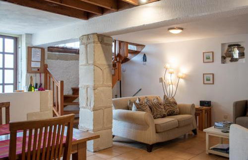 Rose Barn - Adorable country home with private pool - Foto 5