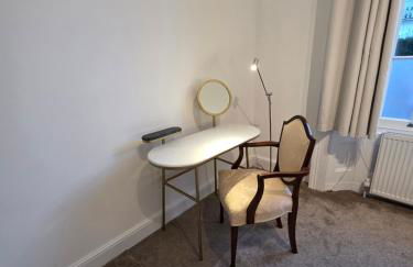 Camden Mia Apa - Foto 3