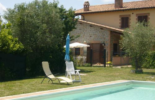 La Loggina Maxi con 2 giardini recintati privati - Foto 1