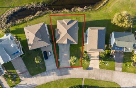 Charming Beachside Retreat: Steps from the Sand and Surf - Foto 29