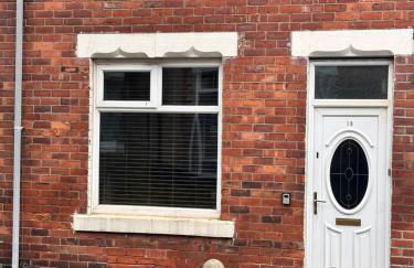 House in Tyneside Perfect for Travelers, Groups & Contractors Free Parking - Foto 23
