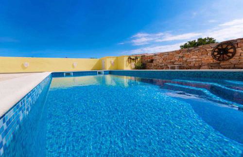 Villa Roža, a beautiful villa with pool close to the beach - Foto 23