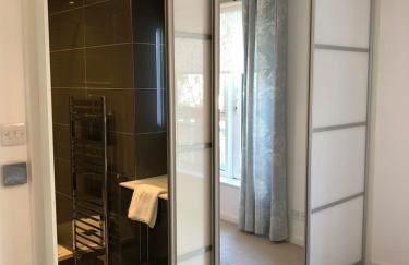 Edinburgh Old Town - Photo 4