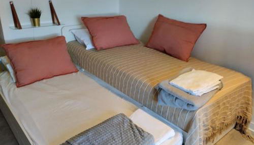 RAVAS Studio climatisé terrasse proche commerces - Foto 2