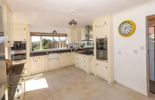 Big Sky at Hive Beach - Photo 7