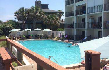 130 Direct Ocean Front 1 bedroom condo with heated pool - Foto 1