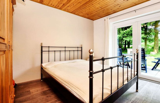 Charming Holiday Home in Gouvy with Hot Tub - Photo 3