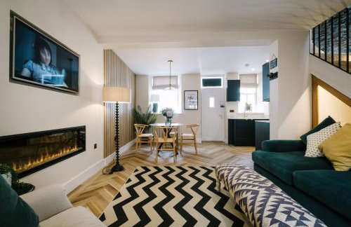 The Den - The White House Windermere - Off-Site Health Club & Spa 2 minute walk away - Photo 3