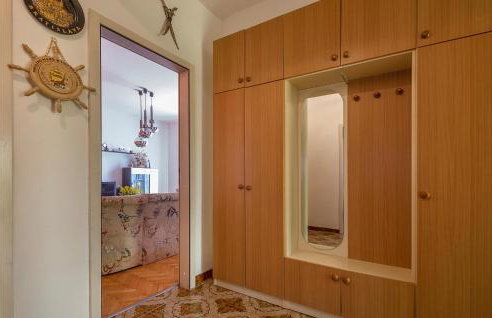 Stunning Apartment In Koromacno - Foto 23