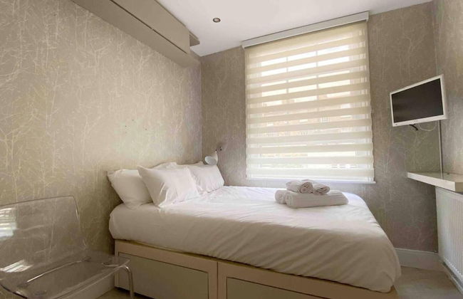 Charming 2-bed Apt With 2 Bathtub Central London - Foto 2