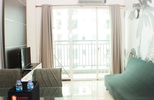 Great Location And Comfy 2Br Apartment At Thamrin Residence - Photo 9