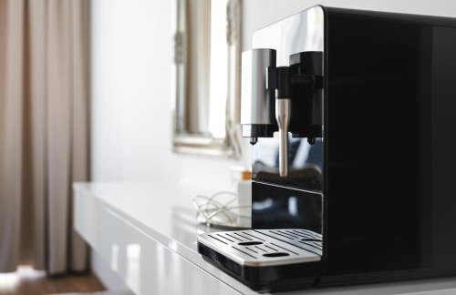 SOLEK, Apartamenty hotelowe i pokoje gościnne ze śniadaniem, przyjazne zwierzętom, wyjątkowe, z widokiem na Jezioro Jamno i w bardzo bliskiej odległości od morza - Foto 76