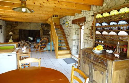 Stone House in Kersiny near the Beach - Photo 7