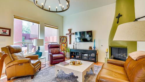 Sunny Adobe Retreat with Hot Tub and Mtn Views! - Foto 4