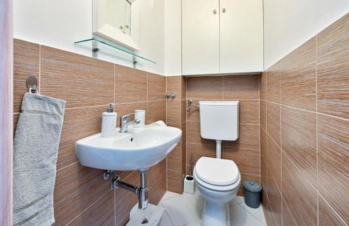 Stunning Home In Gornji Kneginec With Wifi - Foto 32