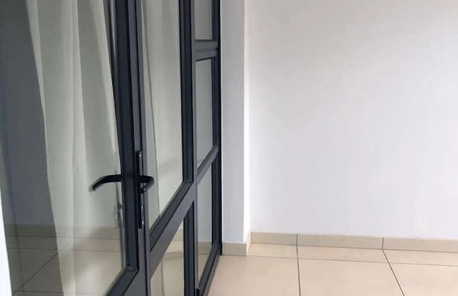 Stunning Apartment in Sandton - Photo 52