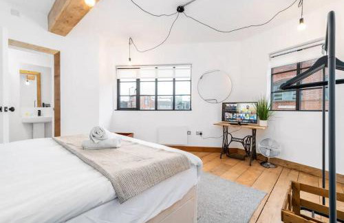 Stylish Apartment - Near City Centre - Smart TV- WIFI - Netfix - Parking - 2NT - Foto 3