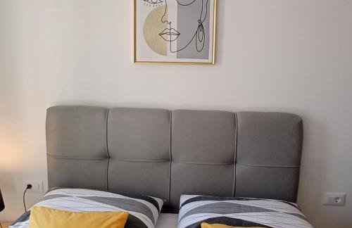 Apartments Lavanda - free parking and grill - Foto 25