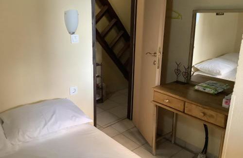 Εθιά Παραδοσιακή πετρόχτιστη οικία Ethia Traditional house of stone - Foto 12