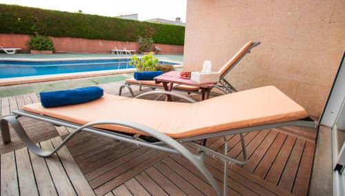 Bonita Casa Suit, Porto Colom, Piscina, AC, Wifi y Netflix - Foto 5