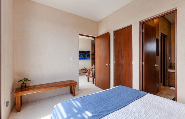 Magical Ph In Town Wprivate Rooftop Glass Tub - Photo 4