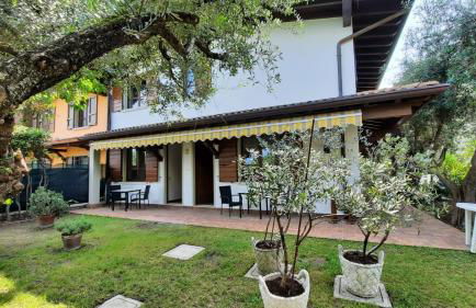 Elisa Holidays Apartments - Foto 1