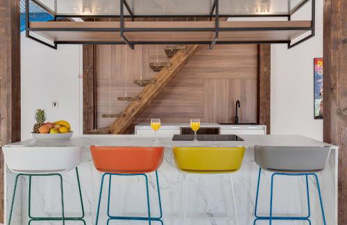 Luxury Spa Villa w Heated Pool, Jacuzzi & Sauna - Photo 24