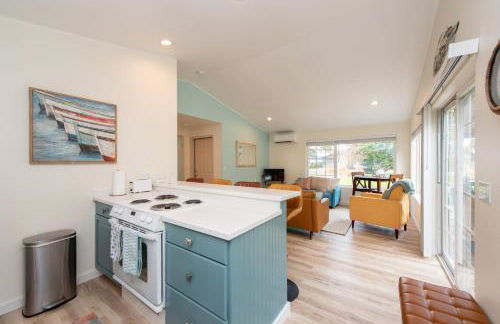 Sequim Escape with Gas Grill and Deck, Walk to Beach! - Foto 18