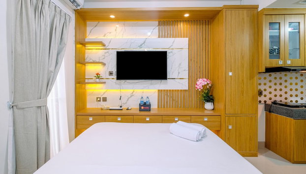 Cozy And Homey Studio Room Transpark Cibubur Apartment - Foto 3, Habitación
