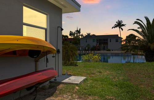 Salty Sunrise by Distinctive Beach Rentals - Foto 45